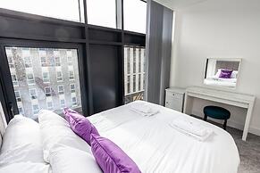 Spacious Two Bedroom Penthouse in MCR City Centre