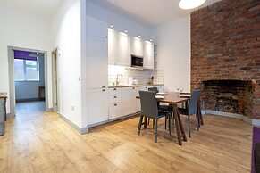 Apartment Close to City Centre and Media City By Pillo Rooms