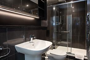 Modern, Stylish 1BR Apartment Nearby AO Arena