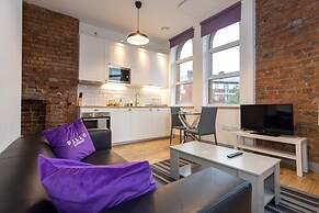 Spacious, Apartment Close to Manchester City Centre By Pillo Rooms