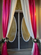 Luxury Retreat Modern Spacious 4 Bedroom Home