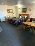 Willamette Pass Inn
