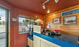 Willamette Pass Inn