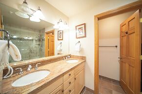 Hidden River Lodge 5969