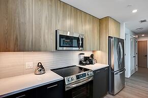 Global Luxury Suites at Town Center