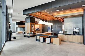 Global Luxury Suites at Town Center