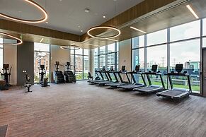 Global Luxury Suites at Town Center