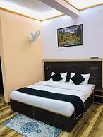 Goroomgo Paradise Inn Dharmsala