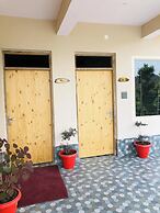 Goroomgo Paradise Inn Dharmsala