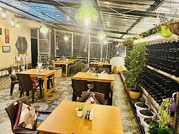 Goroomgo Paradise Inn Dharmsala