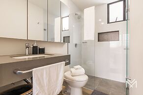 Luxury Apto 2 Bd-2 AC in Aguacatala