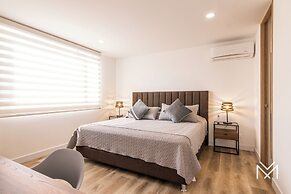 Luxury Apto 2 Bd-2 AC in Aguacatala