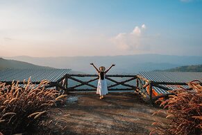 Long Hak Khao Camping Phu Chi Fa