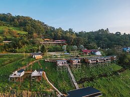 Long Hak Khao Camping Phu Chi Fa