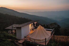 Long Hak Khao Camping Phu Chi Fa