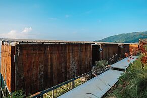 Long Hak Khao Camping Phu Chi Fa