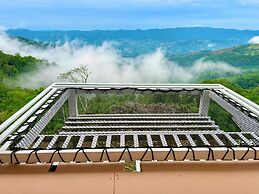 Long Hak Khao Camping Phu Chi Fa