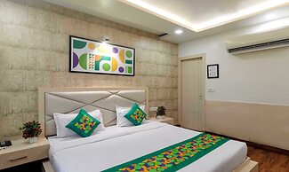 Treebo Empire Red Carpet