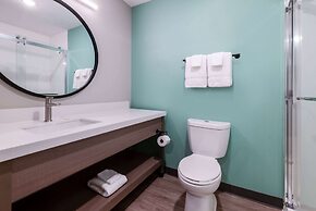 ECHO Suites Extended Stay by Wyndham Indianapolis AmeriPlex