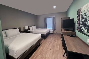 ECHO Suites Extended Stay by Wyndham Indianapolis AmeriPlex
