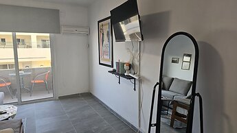 137 AN - Stay ZEA Studio