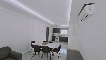 136 LCA - Stay Aquamarine Apartment