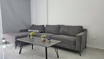 136 LCA - Stay Aquamarine Apartment