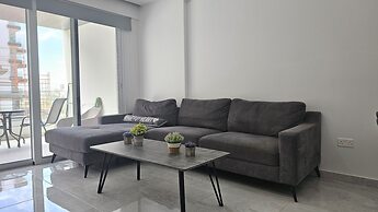 136 LCA - Stay Aquamarine Apartment