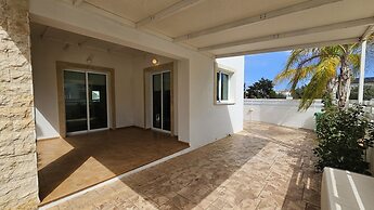 41 PRO - Stay Blue Bay Villa