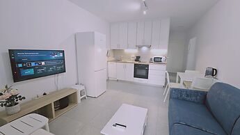 145 NIC - Stay Historia Apartment
