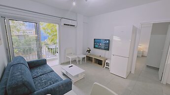 145 NIC - Stay Historia Apartment