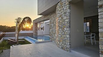 146 1 AN - Stay Oasis Luxury Villa