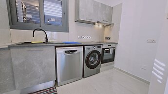 129 PAP - Stay Aphrodite Apartment