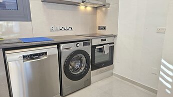 129 PAP - Stay Aphrodite Apartment