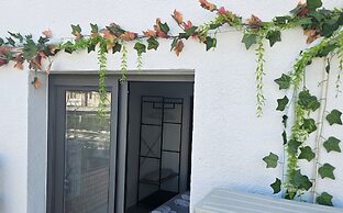 129 PAP - Stay Aphrodite Apartment