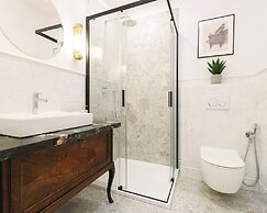 Azure Apartment by Baltic Home