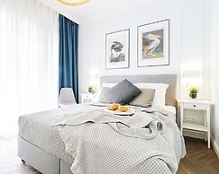 Azure Apartment by Baltic Home
