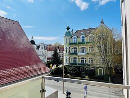 Lissa by Baltic Home