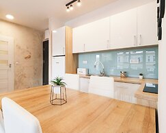 Lissa by Baltic Home