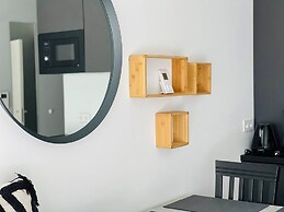 Lissa by Baltic Home