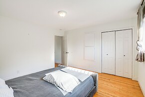 Charming Oakland Home w/ Fireplace & Deck!