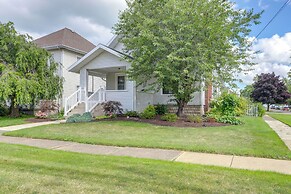 Port Clinton Home w/ Lake View - Walk to Beach!