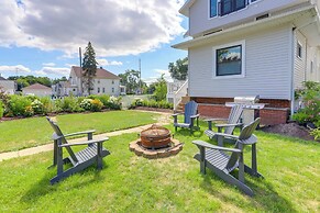 Port Clinton Home w/ Lake View - Walk to Beach!