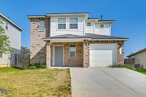 San Antonio Home w/ Pool Access: 11 Mi to Seaworld