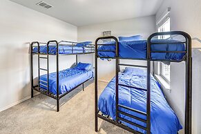 San Antonio Home w/ Pool Access: 11 Mi to Seaworld