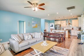 Close to Beaches: Palm Coast Home w/ Deck!