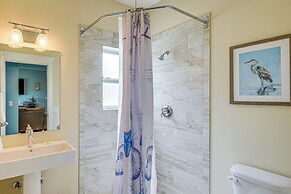 Close to Beaches: Palm Coast Home w/ Deck!