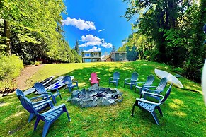 Bainbridge Island Group Retreat w/ Pickleball!