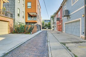 Vibrant Downtown Cincinnati Townhome w/ Sauna!