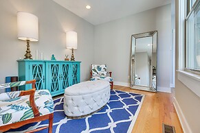Vibrant Downtown Cincinnati Townhome w/ Sauna!